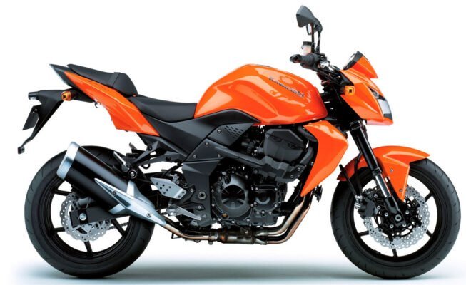Kawasaki-Z750-07