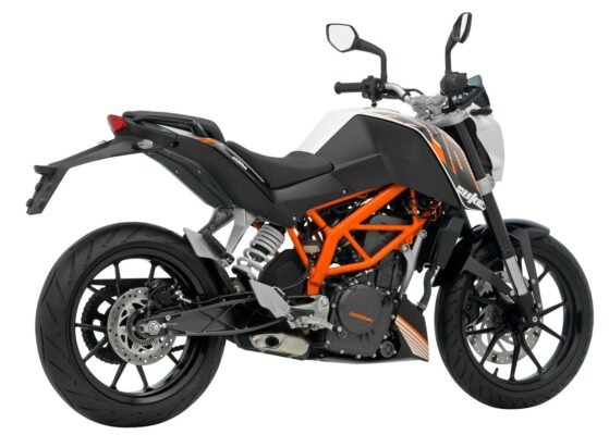 duke-390-2012-ktm