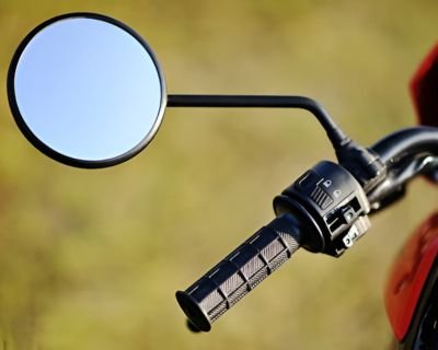 Espejos Retrovisores revision-final-de-los-espejos-retrovisores-de-la-moto